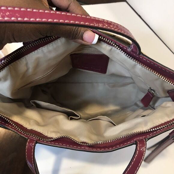 Coach maroon burgundy top zip shoulder bag - Picture 12 of 15